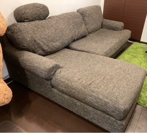 IDC大塚家具　カウチファブリックソファ　ネイビー(座って右がカウチ)