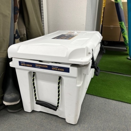 CASCADE MOUNTAIN TECH 45QT クーラーボックス RC-45-WH-C　お値下げしました！