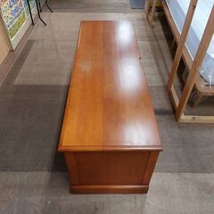 横浜ダニエル　引出付ローボード　クラシック家具　【愛品倶楽部柏店】の画像
