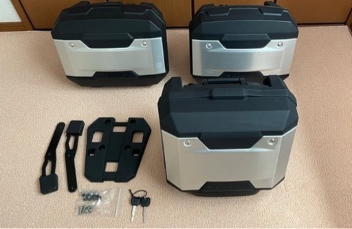 Vストローム250純正パニアケースセット (美品)