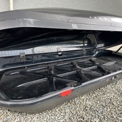 【お話中】ルーフキャリア一式　ボックス　アクア　トヨタ　1/2の画像