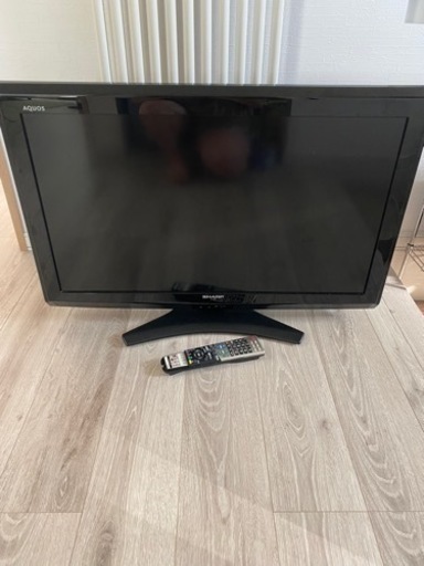 SHARP AQUOS ３２型テレビ
