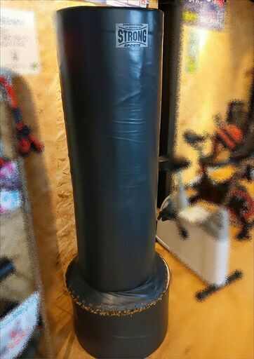 【引取限定・現状渡し】ストロング スポーツ サンドバッグ スタンド型