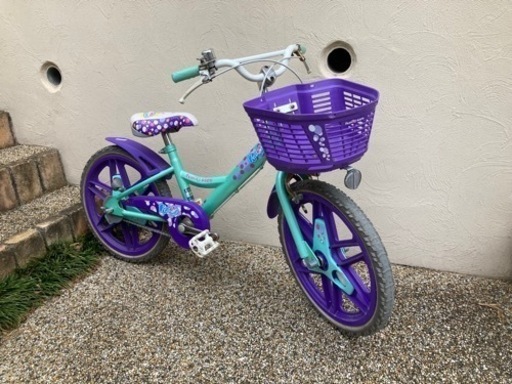 ★ブリヂストン 18インチ 幼児用自転車　補助輪・ヘルメット・チェーン付き