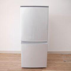 Sharp シャープ 冷蔵庫　SJ-D14C-S　中古品　 側面...
