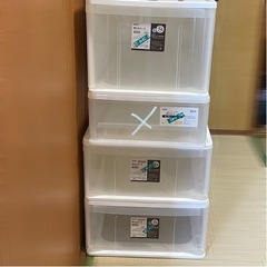(ニトリ)衣装ケース　プラスチックケース　押し入れケースの画像
