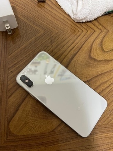 iPhone XS 64GB SIMフリー