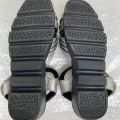 ホーキンス　スポーツサンダル美品Sサイズ22cm〜22.5cmの画像