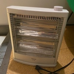 ハロゲンヒーター　無料で譲ります。