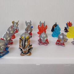 ウルトラマン　ソフビ　指人形