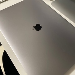 16インチ MacBook Pro 6コアIntel Core i7 整備済製品