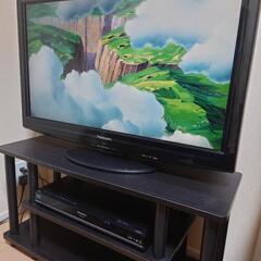Panasonic　VIERA32型テレビ　と　BDレコーダーセット