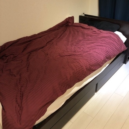 収納・コンセント付きシングルベッド