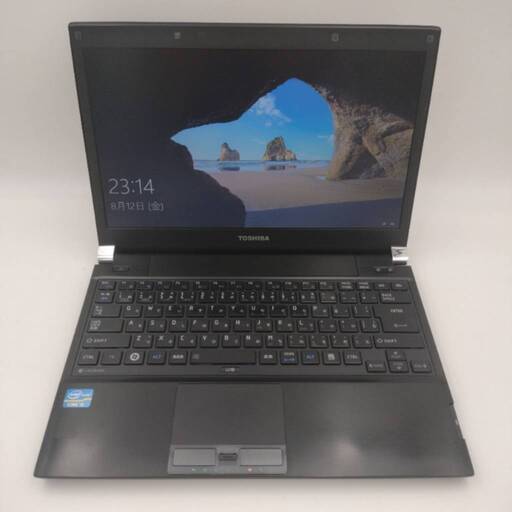 東芝 13.3型　第3世代Core i5搭載　SSD128G メモリ4G DVD読み書き　軽量（1.39Kg）Wifi対応 代引き対応　#150EEB9