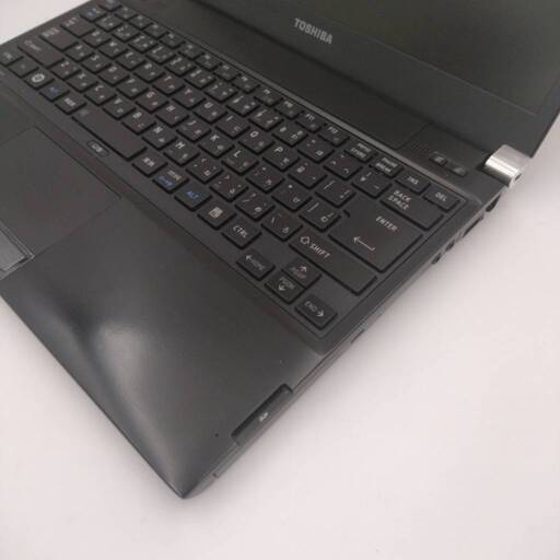 東芝 13.3型　第3世代Core i5搭載　SSD128G メモリ4G DVD読み書き　軽量（1.39Kg）Wifi対応 代引き対応　#150EEB9