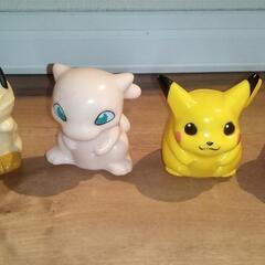 ポケモン　貯金箱　ピカチュウ　ヒトカゲ　ミュウ　ニャース