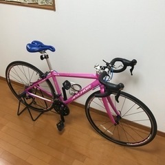 【またまた値下げしました】ロードバイク　その他付属品もあります！...