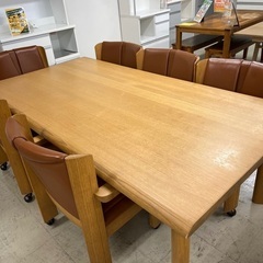 J1523 飛騨家具 シラカワ 白川木工 ST-4570 ナラ材 無垢材 ダイニングテーブルセット 6人掛けダイニングテーブルセット 椅子6脚付 クリーニング済みの画像