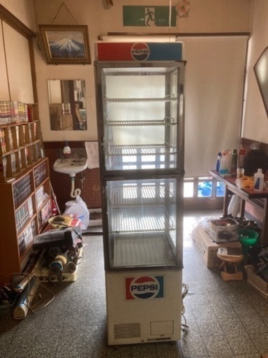 ペプシコーラ　冷蔵庫