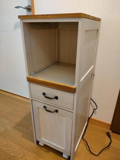 かわいい＆機能的な家電ラック　ゴミ箱