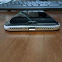 iPhoneSE 第3世代　64GB　スターライト