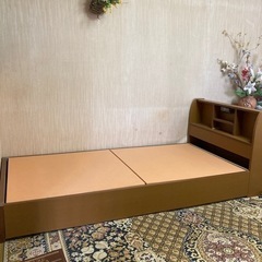 ニトリ　ベッド(シングル)マットレス無し