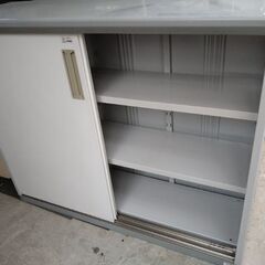 イナバ　物置　売ります。の画像