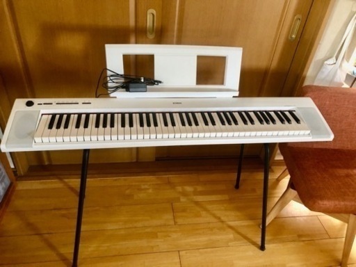 YAMAHA  piaggero  np-32  ホワイト ★専用スタンド付き