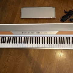 今月中希望です。KORG コルグ 電子ピアノ キーボード　ホワイ...