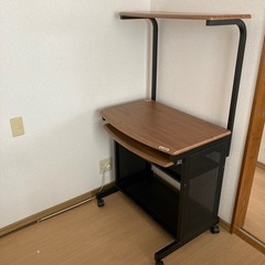 パソコンラック