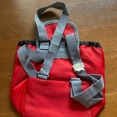 ★新品★ 子供用リュック　赤の画像
