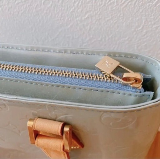 新品LOUIS VUITTON     ルイヴィトン モノグラム ヴェルニ     ヒューストン エナメル ブルー     ショルダー