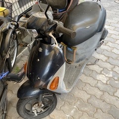 スズキレッツ4バイクの画像