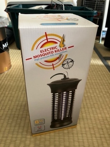 新品未開封　電撃蚊取りライト