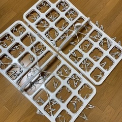 ニトリ　折りたたみ角ハンガー2個セットと無印ケース
