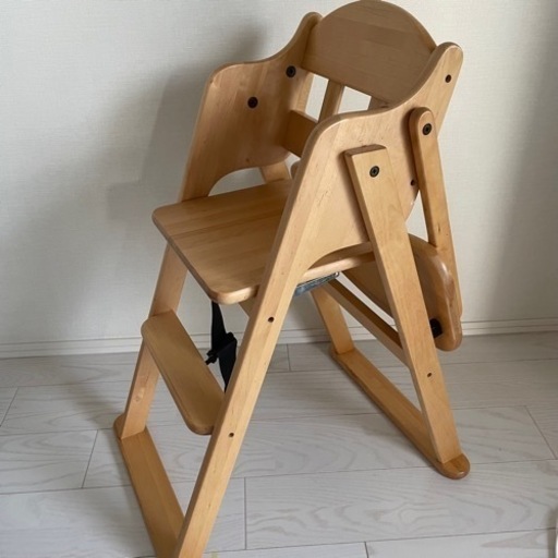 再出品ハイチェア　美品　吹田市千里丘