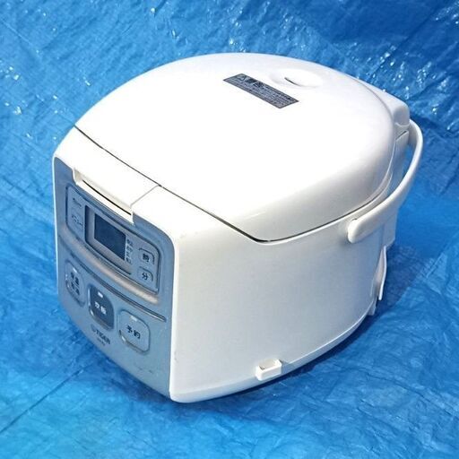 ★キレイな炊飯器‼(^^ お届け可！★ タイガー 3合炊きマイコン炊飯ジャー JAI-R551 ホワイト