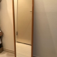 鏡　立て掛け