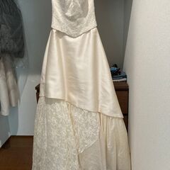 ウェディングドレス