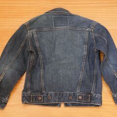 子供服　Levi's　デニムジャケットの画像