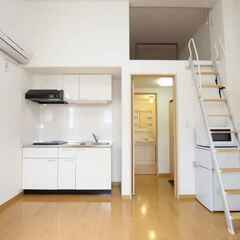 【即入社・即入寮・即日払い】倉庫内の簡単軽作業！オープニング募集！未経験大歓迎!♪の画像