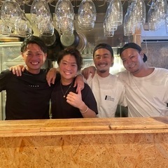 渋谷道玄坂【時給1,300円〜】ネイル、タトゥー、服装自由！金土時給1,400円の画像