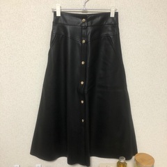 ZARA レザー スカート