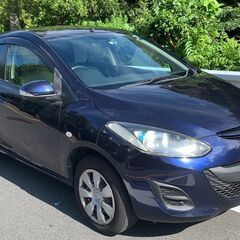 マツダ・デミオ（スカイアクティブ、1300cc、車検2年付き）