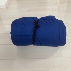 アウトドア 寝袋 キャンプ用品 キャプテンスタッグの画像