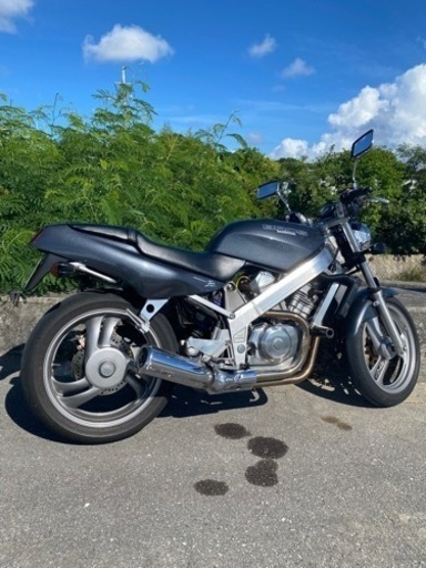 ブロス400    400ccバイク