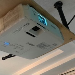 【値下】EPSON EB-S03 プロジェクター