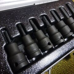TONE　ヘキサゴンソケット　ラチェットレンチセット　3/8サイズ　未使用の画像