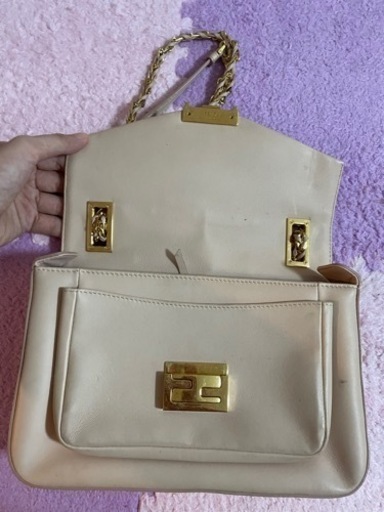 FENDY ショルダーバッグ　正規品