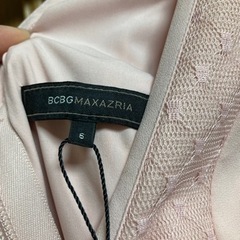 ★新品★【BCBGMAXAZRIA】ワンピース　ドレス　ピンク系　６サイズの画像